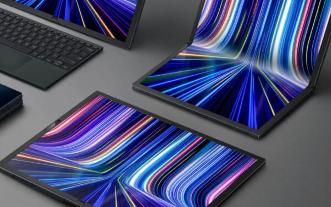 Apple, arriva l'ibrido pieghevole tra Mac e iPad: avrà a bordo macOS