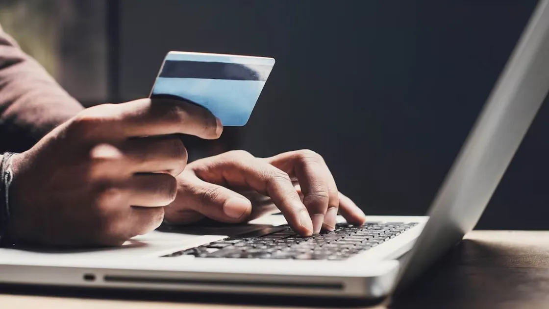 Conto corrente online e carta di debito Mastercard a canone zero per sempre con BBVA