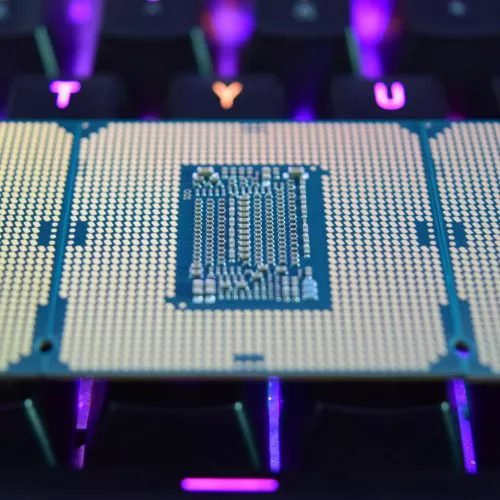 Intel: HyperThreading sui processori Intel Core i3 e i5 di decima generazione