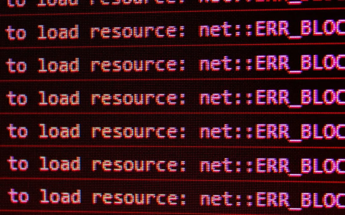 Blocco siti via DNS: OpenDNS, Cloudflare e Google a confronto