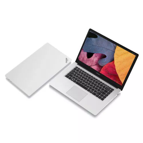 Chuwi LapBook, un notebook Windows 10 in offerta a 160 euro. Con il DVR per auto KKMOON