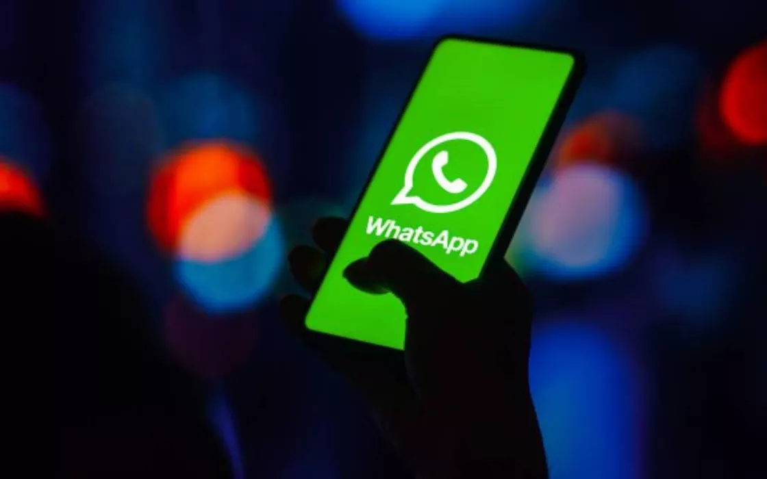 WhatsApp, un update per Android: ecco l'editor integrato per gli sticker