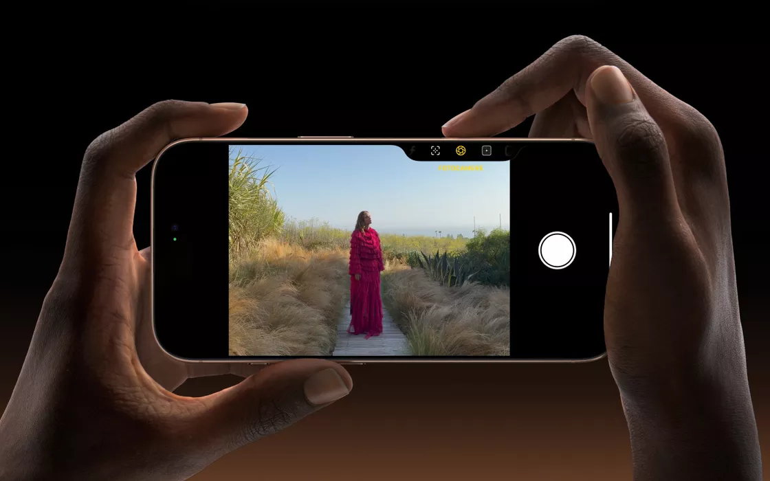 iPhone 16 e 16 Pro: cos'è e come funzione il nuovo tasto Controllo Fotocamera