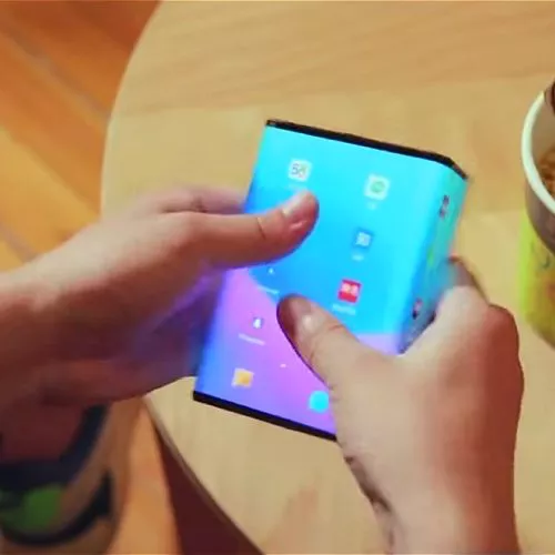 Xiaomi Mi Fold si mostra in anteprima in un nuovo video
