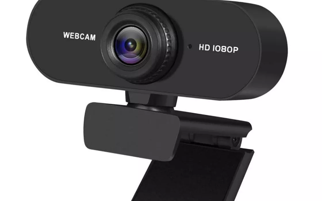 Webcam 1080p economica con microfono integrato: in offerta a meno di 16 euro