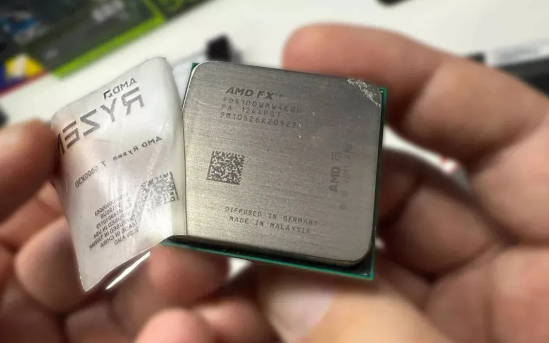Amazon venderebbe CPU false, gli utenti accusano: il caso di un Ryzen 7 9800X3D