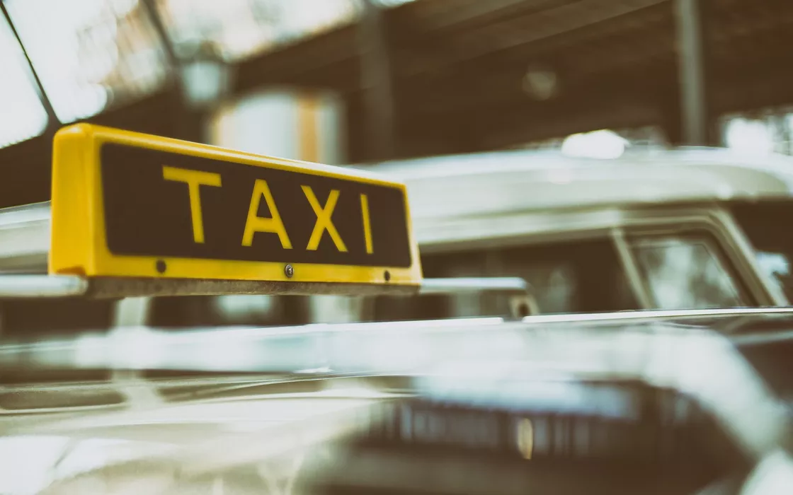 Violato software per taxi: rubati dati di oltre 300.000 passeggeri
