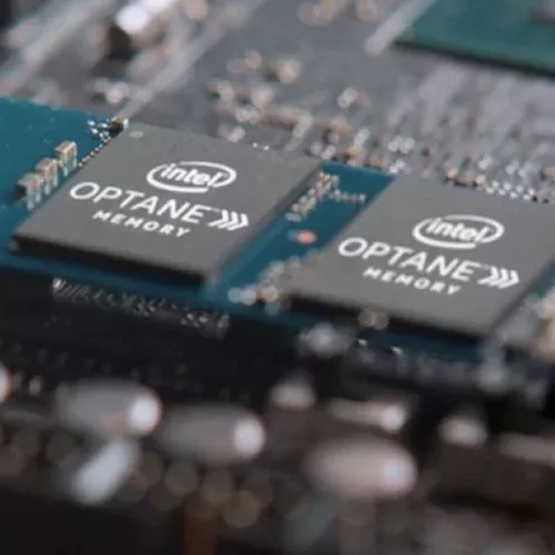 Intel lancia i nuovi moduli cache Optane M10 da 64 GB