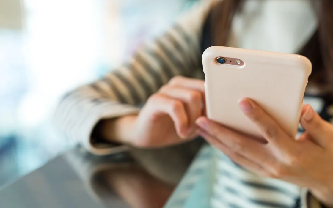 Passa a Iliad: 170 giga con minuti e SMS illimitati a meno di 8 euro per sempre