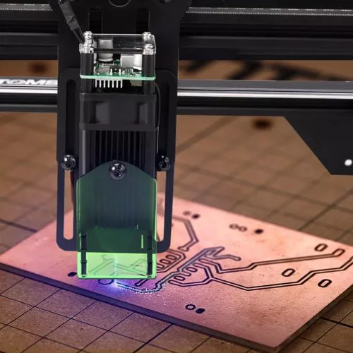 AtomStack A5, stampante a incisione laser: cos'è e come funziona
