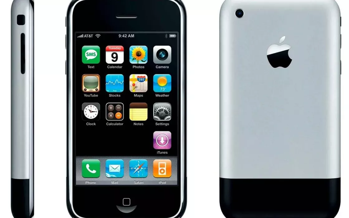 Il primo iPhone della storia nasceva 16 anni fa: l'inizio del cambiamento