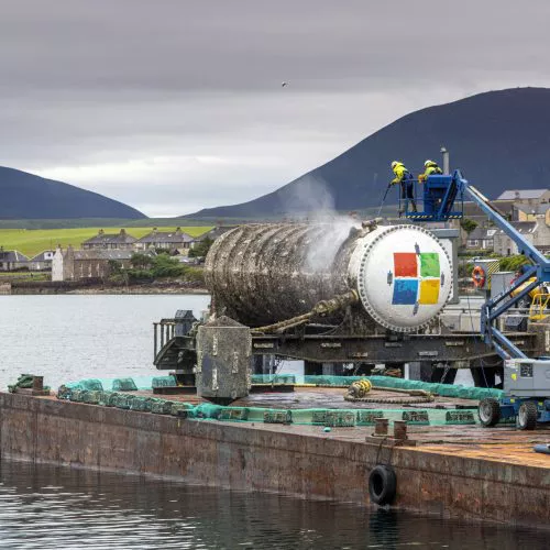 Microsoft, tenere i dati in fondo al mare: pratico, affidabile e sostenibile