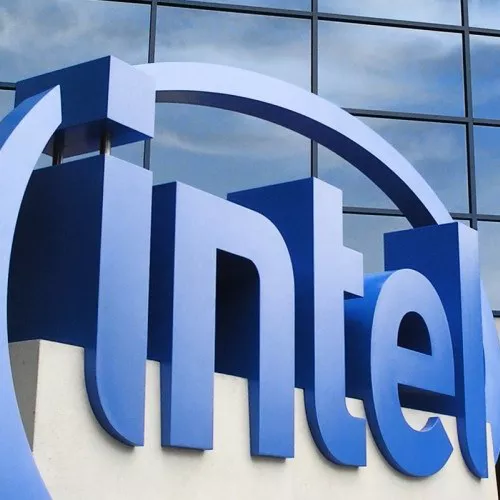 La multa da 1,06 miliardi di euro a Intel non è più certa: ecco perché