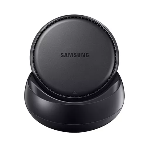 Samsung DeX, lo smartphone imita il PC. Sfida a Microsoft Continuum