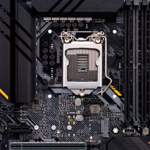 Schede madri per i processori Comet Lake S con chipset Z490: Gigabyte e ASUS