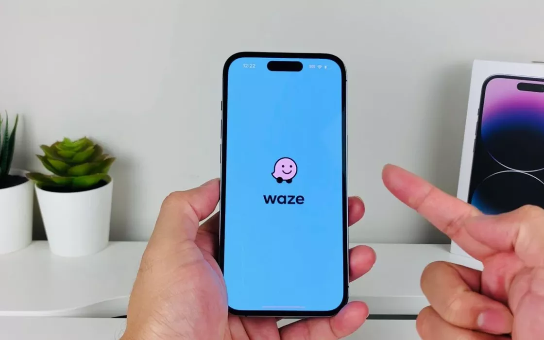 Waze: arriva un aggiornamento di emergenza per iPhone, risolto grave problema