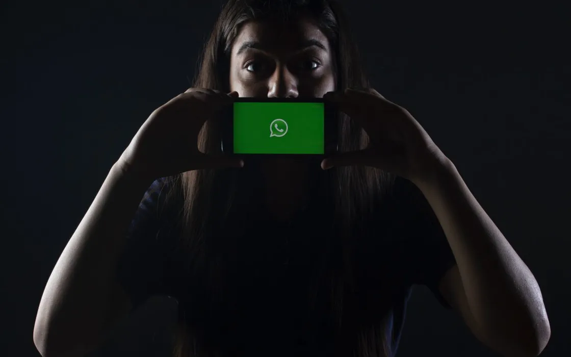 Bloccare WhatsApp: agire su contatti, gruppi e sull'intera app Android