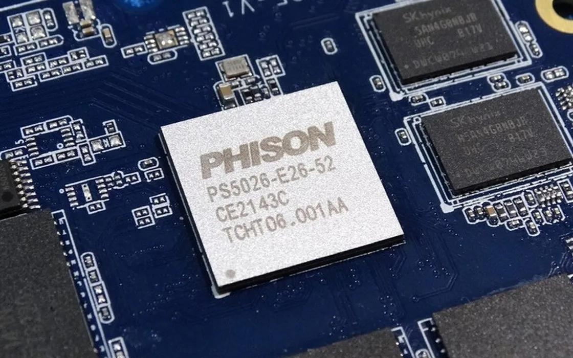Unità SSD PCIe 5.0 senza dissipatore scaldano troppo, attivano il thermal throttling e smettono di funzionare