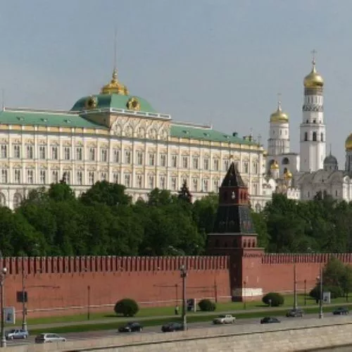 Russia e messaggistica: giro di vite su cifratura end-to-end