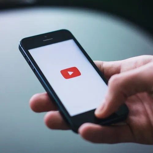 Google permetterà di acquistare prodotti direttamente da YouTube