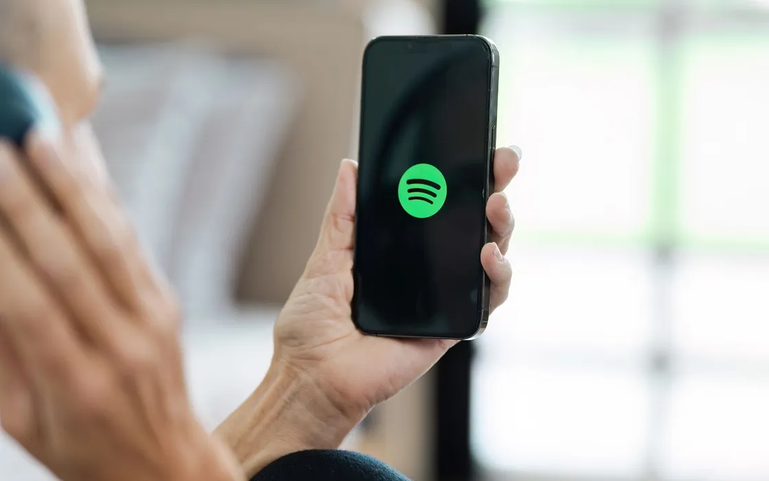 Spotify fa e disfa: nuova funzione per i brani in coda ma ne sparisce un'altra
