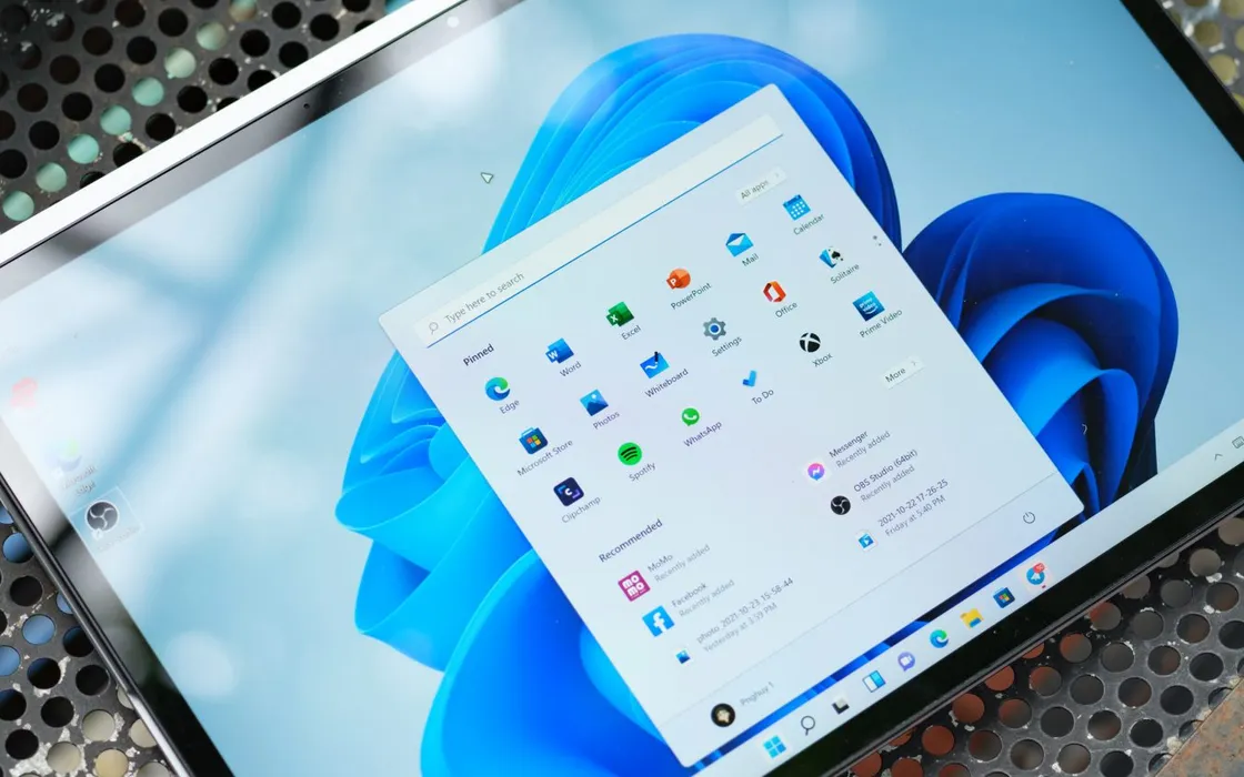 Barra delle applicazioni trasparente in Windows 10 e 11: ecco come averla