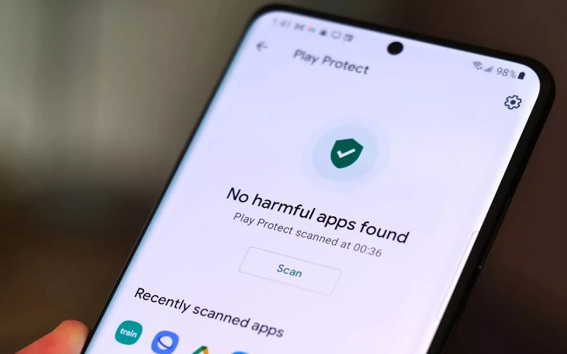 Google Play Store, scansione malware: Play Protect migliora ancora