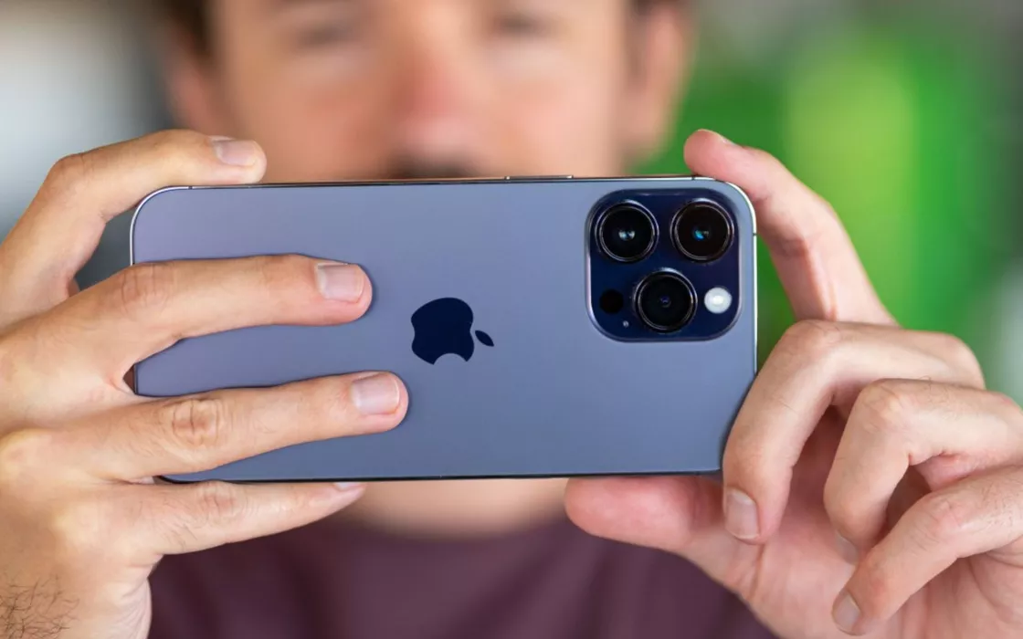 Apple, iPhone 16 avrà un sensore Super Zoom Telephoto
