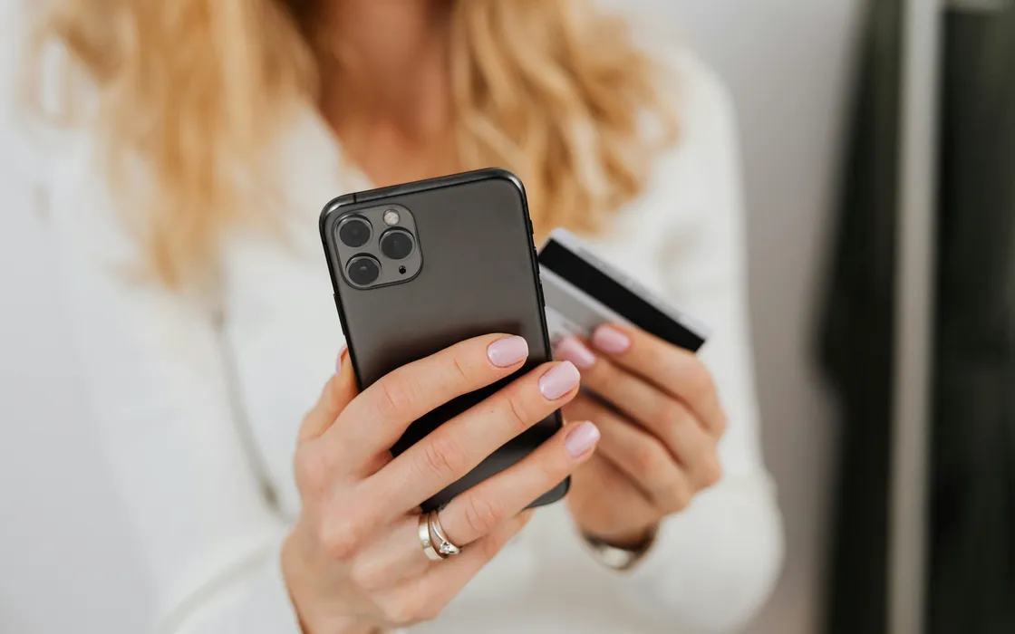 Shopping e AI su Galaxy: Samsung presenta Glance AI