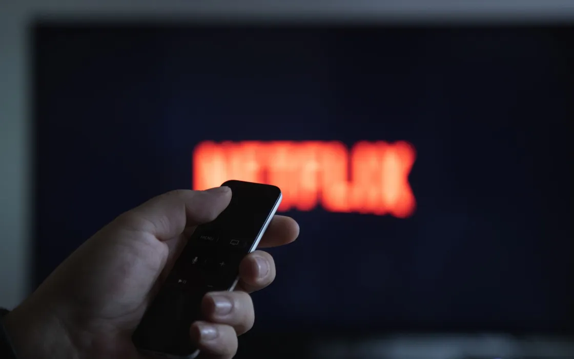 Scopri i codici segreti di Netflix per accedere al catalogo nascosto di film e serie TV