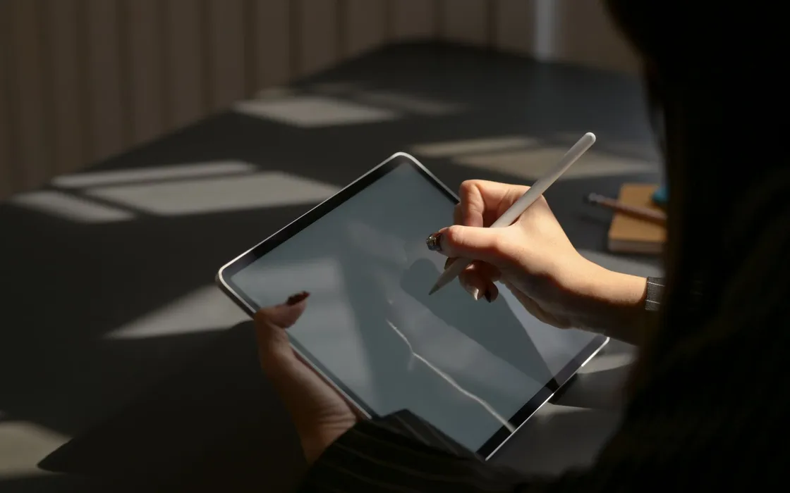 Apple prepara un iPad pieghevole con piega quasi invisibile, ecco per quando