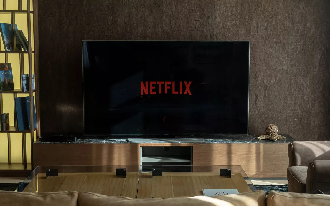 Sky TV, Sky Cinema e Netflix a 19,90 €/mese: c'è anche un Buono Amazon in regalo