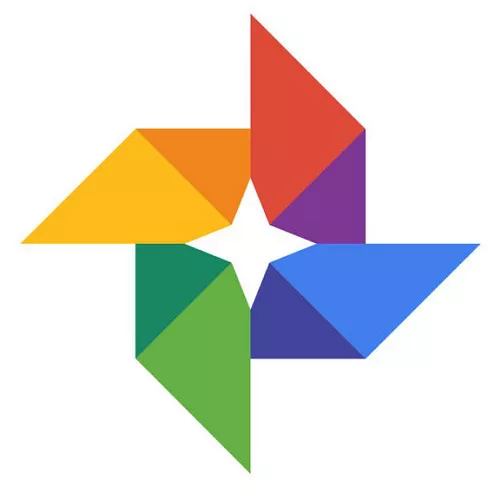 Google Foto integra una chat e nuove modalità di condivisione