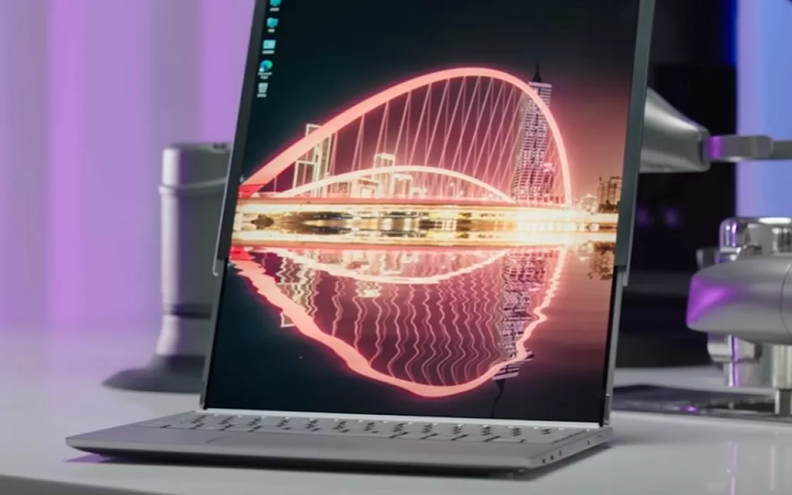 Lenovo: basta pieghevoli e largo ai dispositivi con schermo arrotolabile