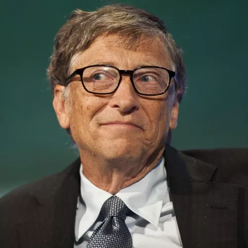 Bill Gates propone di tassare i robot per creare posti di lavoro