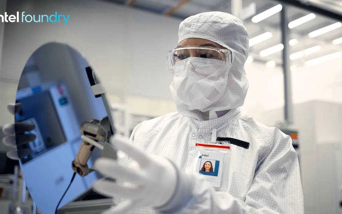 Intel Foundry in bilico: scontro tra presidente Yeary e CEO Tan sulla strategia produttiva