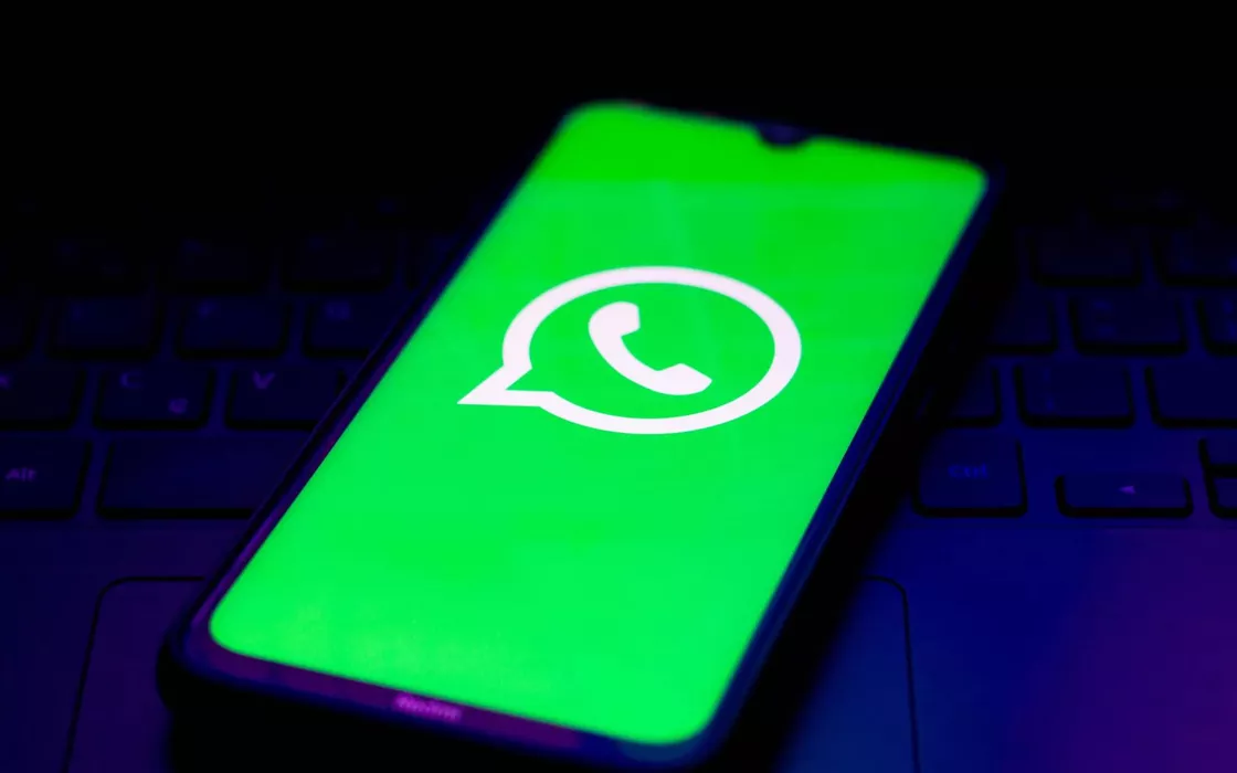 WhatsApp, effetti AR in chiamata e filtri in arrivo su Android