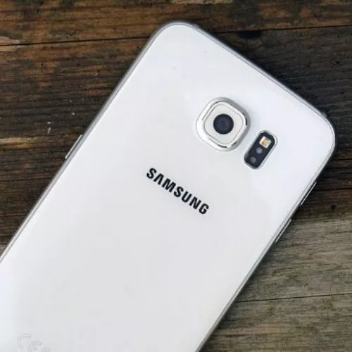 Samsung BRITECELL, foto di qualità con scarsa luminosità