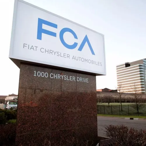 FCA si allea con BMW e Intel per sviluppare auto a guida autonoma