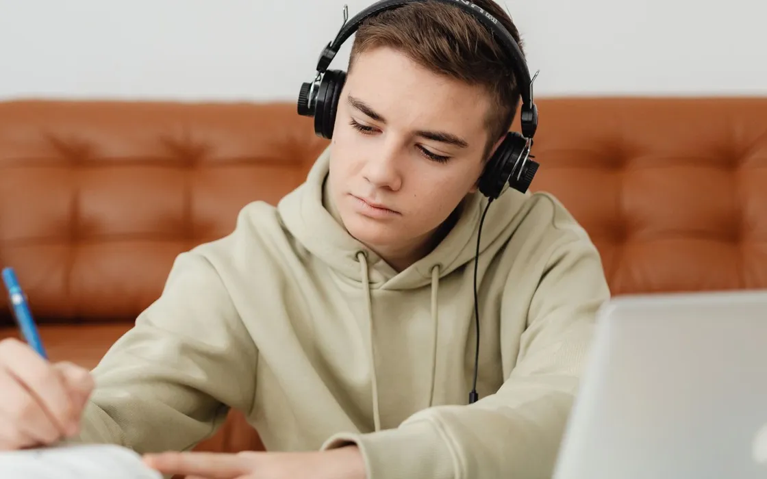 Apple Music per studenti: l'offerta scontata che ti regala anche Apple TV