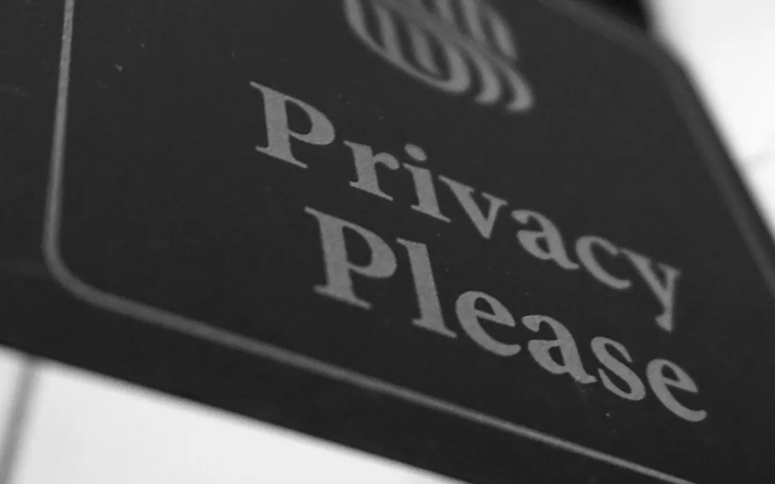 Garante Privacy: i gestori dei siti devono proteggere i dati personali dalle IA