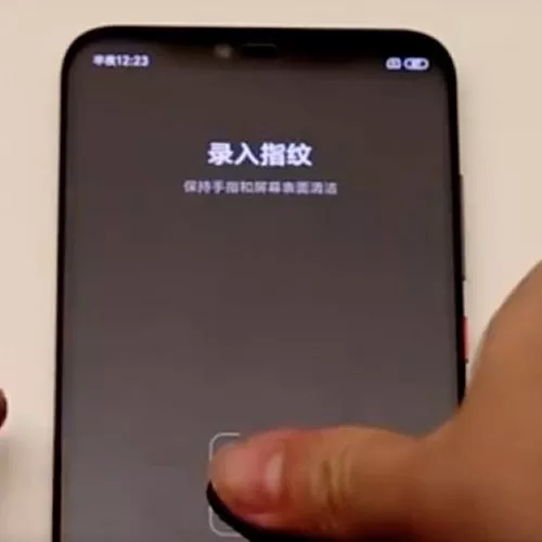 Xiaomi mostra il funzionamento del suo nuovo lettore di impronte digitali sotto il display