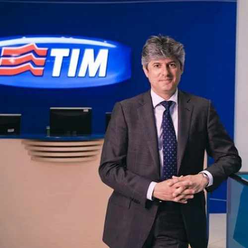 Telecom approva il progetto ENEL per la fibra ottica