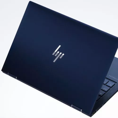 HP annuncia Elitebook Dragonfly, convertibile con 24 ore di autonomia