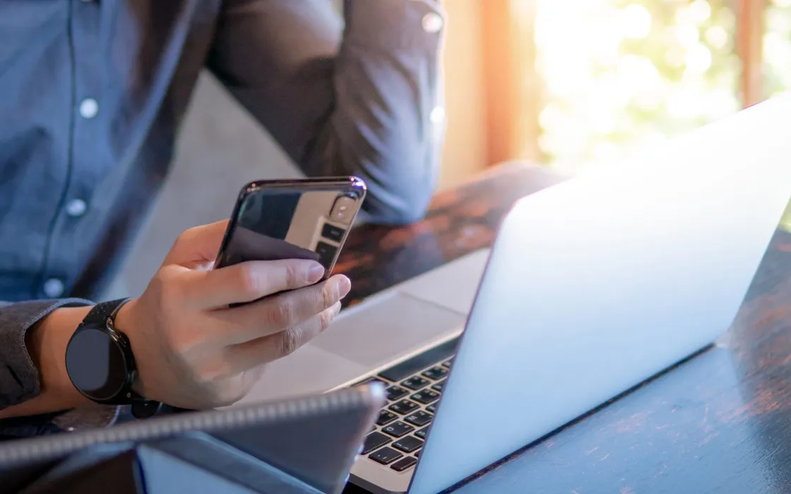 Come scaricare le foto dal telefono al computer