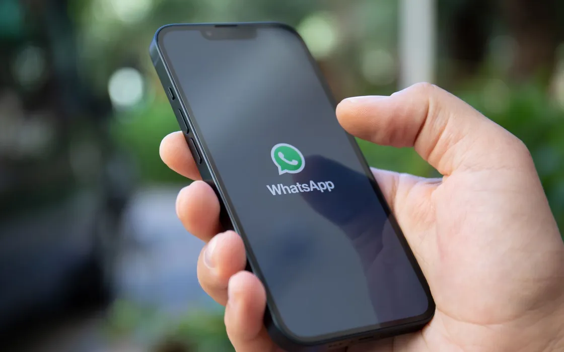 WhatsApp: nuovo aggiornamento per gli utenti iOS lato video