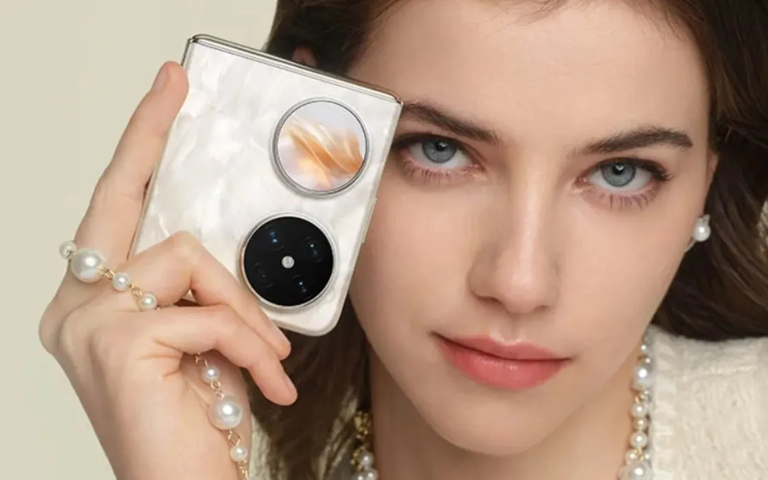 Huawei Pocket 3 arriva la settimana prossima, ecco il pieghevole diverso dagli altri
